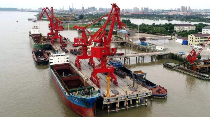 东台概述露天料场港口封闭问题的实行方法